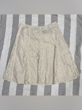 Cream Lace Knee Length Flare Skirt Sz 4